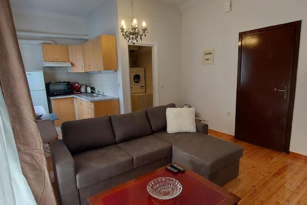 Spacious Beauty In Athens, 55M2, Metro 7' Kültér fotó