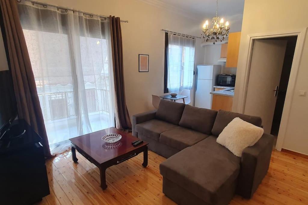 Spacious Beauty In Athens, 55M2, Metro 7' Kültér fotó