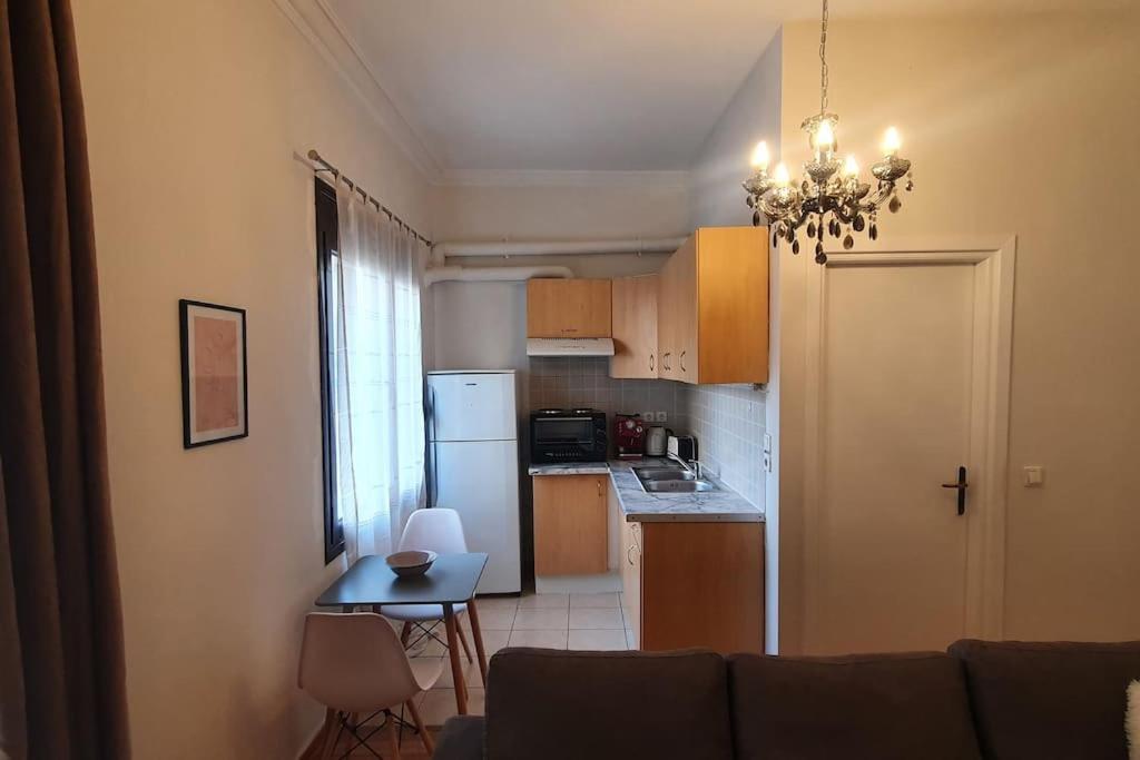 Spacious Beauty In Athens, 55M2, Metro 7' Kültér fotó